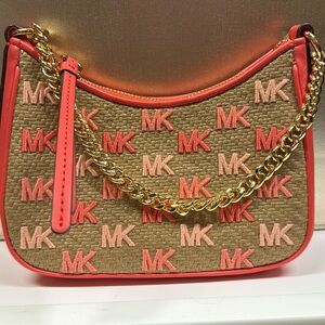 NEW MICHAEL KORS  LOGO JET SET CHARM SMALL CHAIN POUCHETTE HAND BAG DAHLIA